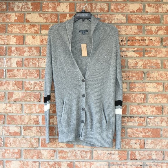 𝅺AMERICAN Eagle Outfitters Sweater - Picture 1 of 4